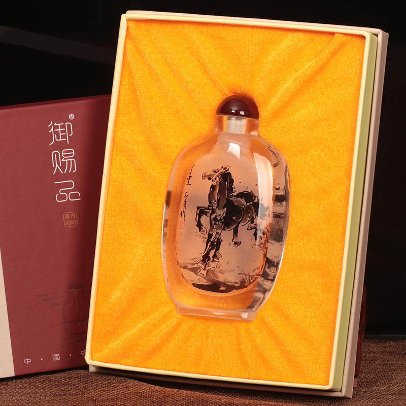 御赐品手绘内画鼻烟壶 中国风特色手工艺创意鼻烟瓶摆件 商务礼品